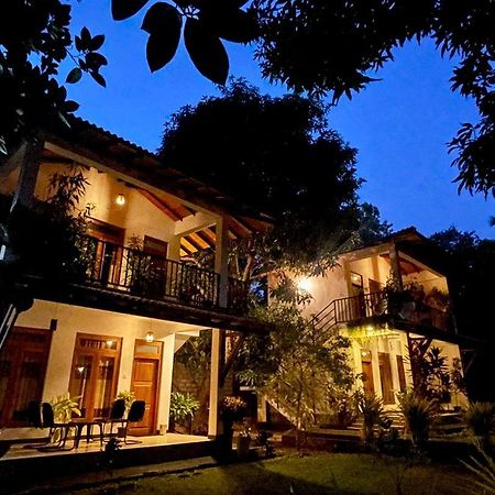 Kithmi Resort Polonnaruva Kültér fotó