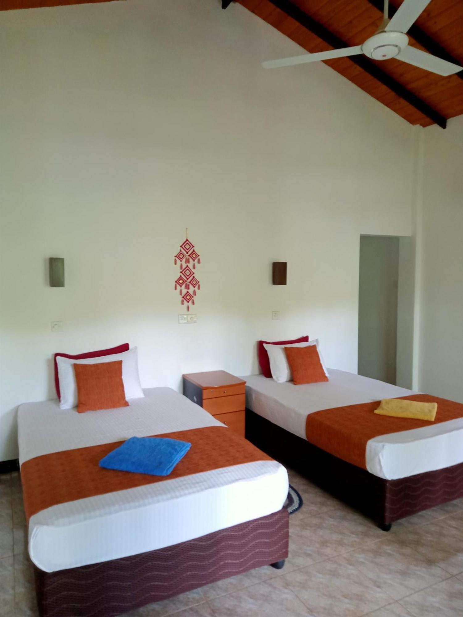 Kithmi Resort Polonnaruva Kültér fotó